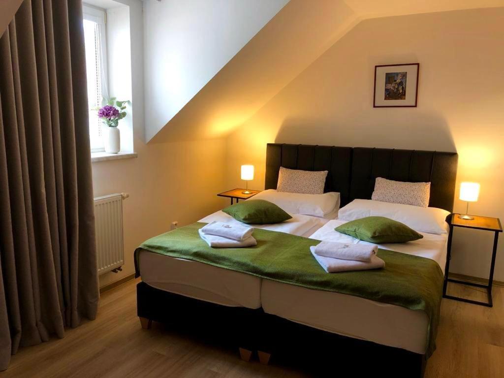 Resort Valtberg - Depandance Valtice Kültér fotó